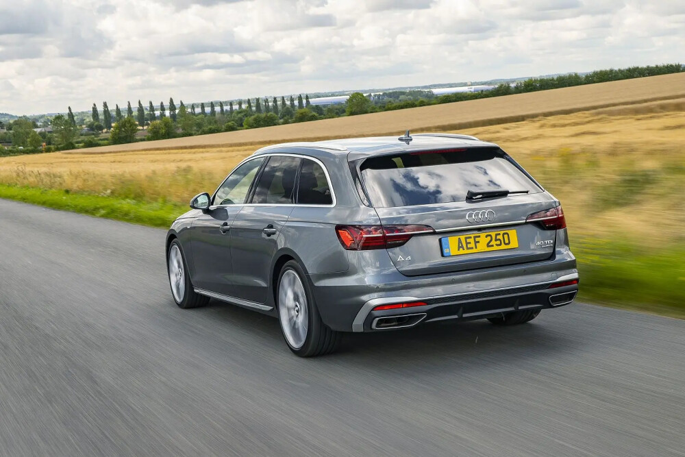 Audi A4 Avant 40 TFSI 2