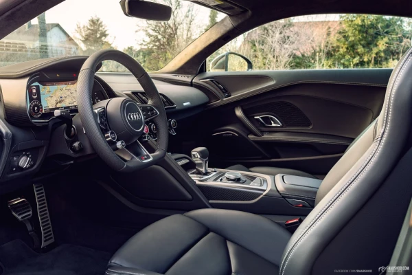 Audi R8 Coupé 5.2 FSI V10 S tronic Performance 2