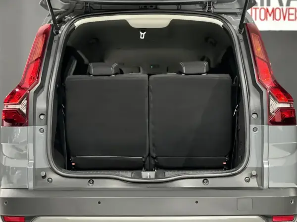 Dacia Jogger 1.0 ECO-G Comfort 7L Bi-Fuel 13