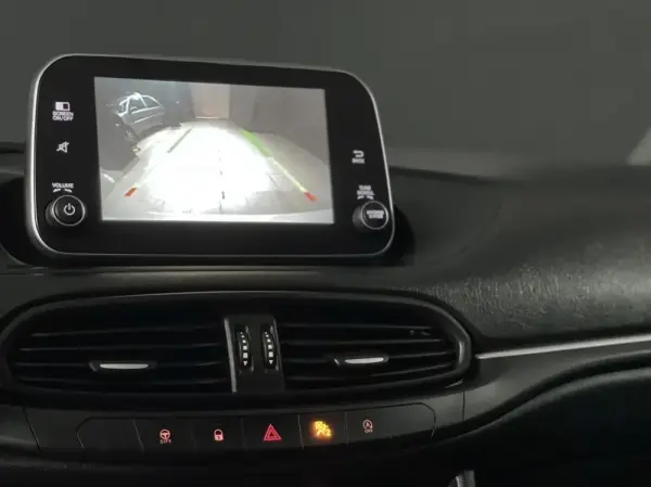 Fiat Tipo Station Wagon 1.3 M-Jet Lounge 6