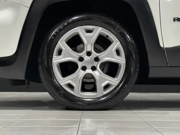 Jeep Renegade 1.6 MJD LIMITED 13