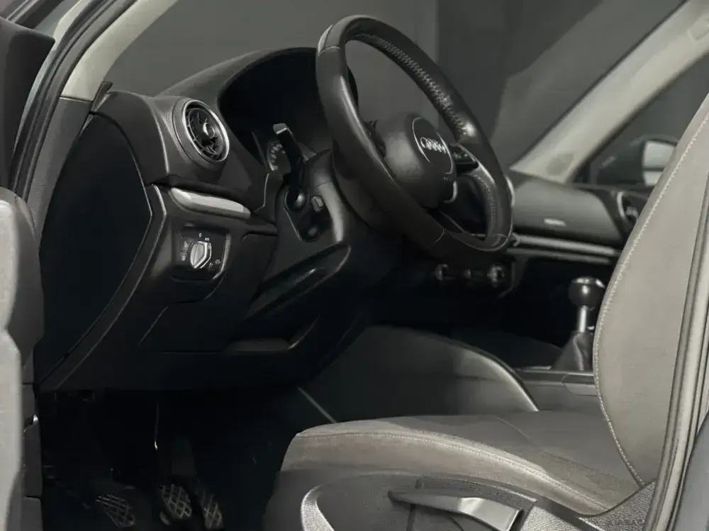 Audi A1 Sportback 1.6 TDI 2