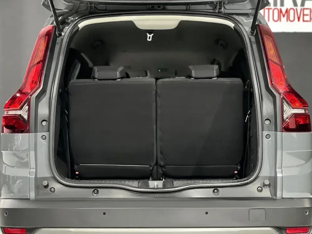 Dacia Jogger 1.0 ECO-G Comfort 7L Bi-Fuel 13