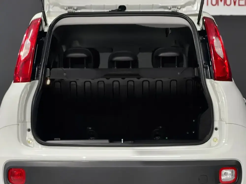 Fiat Panda 1.2 Lounge S&S 11