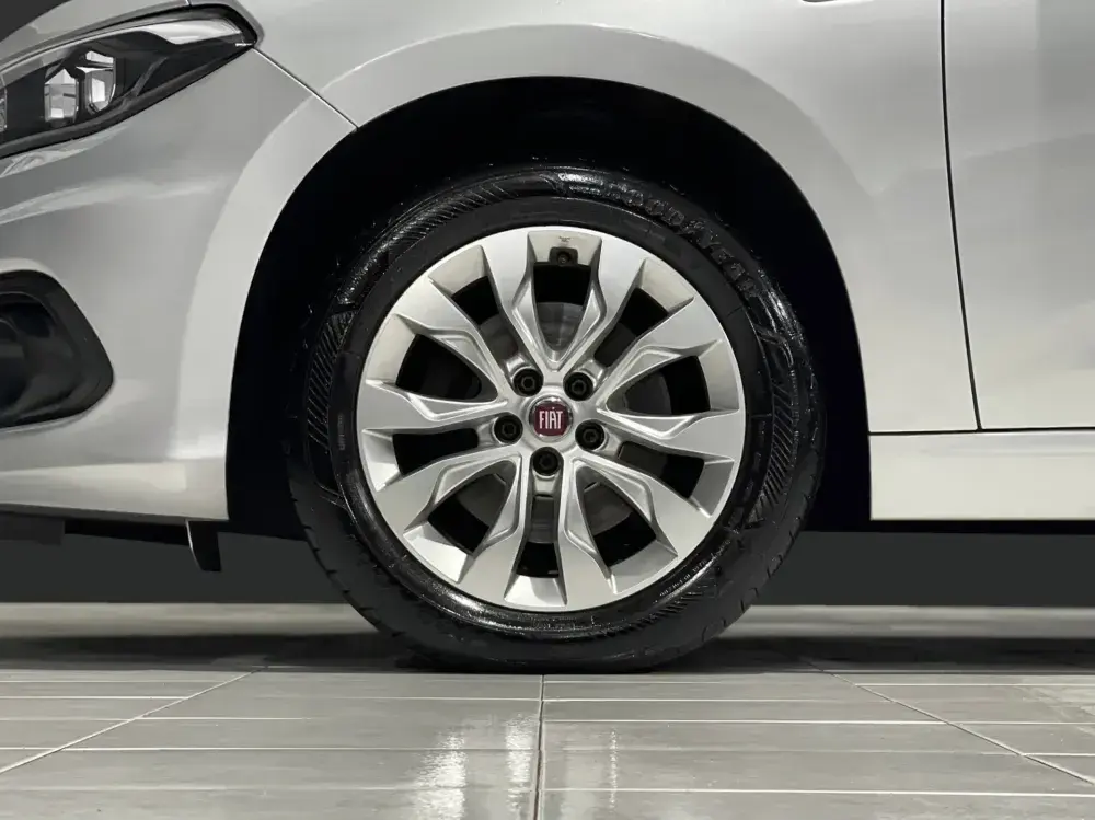 Fiat Tipo Station Wagon 1.3 M-Jet Lounge 12