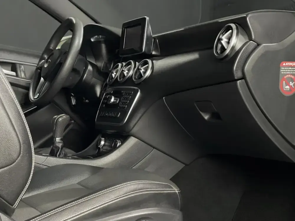 Mercedes-Benz A 140 D STYLE 4