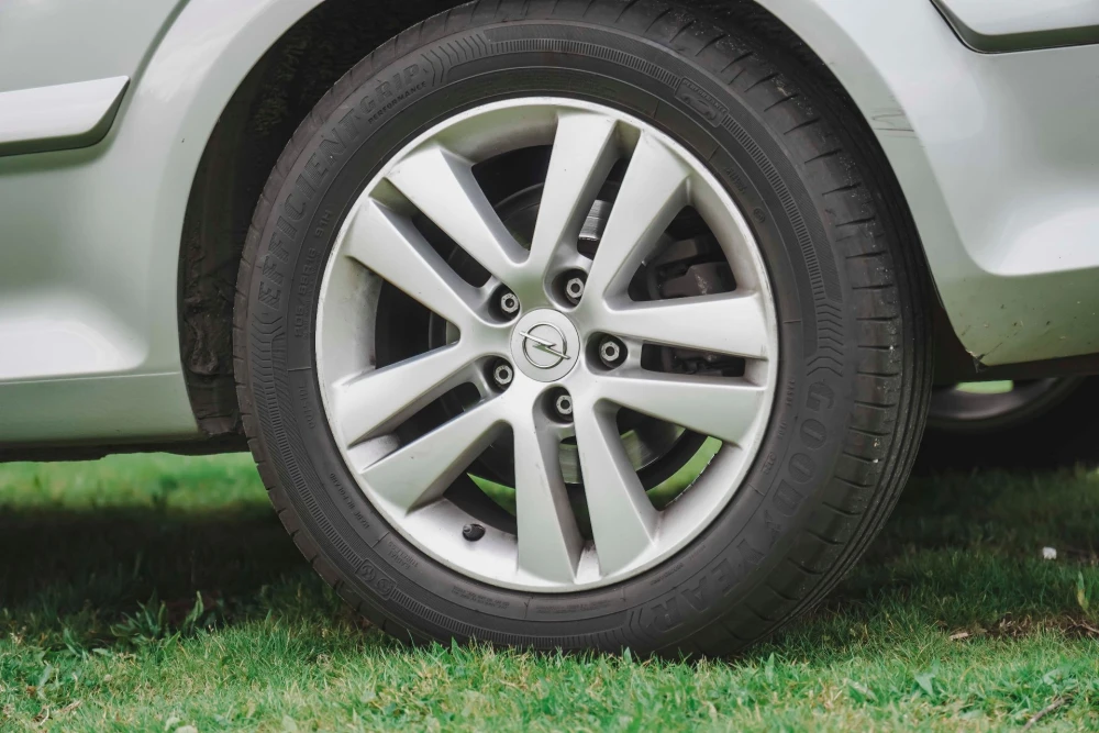 Opel Astra GTC 1.7 CDTi ecoFLEX 13