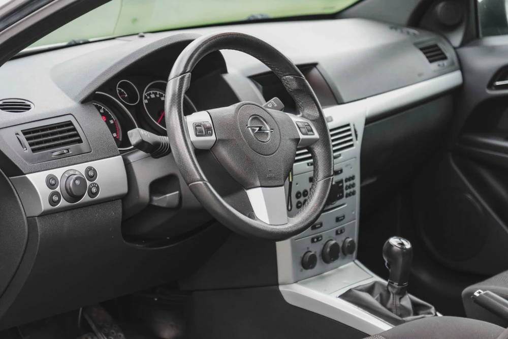 Opel Astra GTC 1.7 CDTi ecoFLEX 33