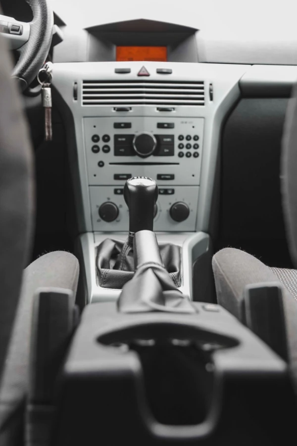 Opel Astra GTC 1.7 CDTi ecoFLEX 19